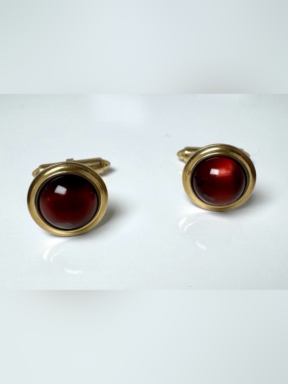 Krementz Gold Plated Red Cabochon Bullet Back Round Signed Men's Cufflinks #1543
